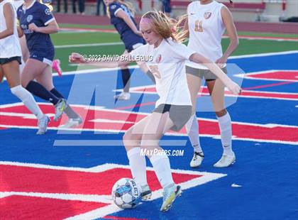 Thumbnail 2 in Bell vs. Keller Central (UIL Bi-District Playoff) photogallery.