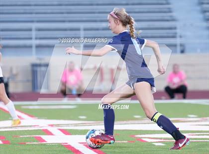 Thumbnail 2 in Bell vs. Keller Central (UIL Bi-District Playoff) photogallery.