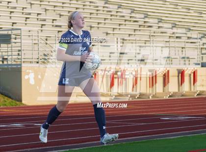 Thumbnail 2 in Bell vs. Keller Central (UIL Bi-District Playoff) photogallery.
