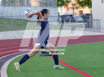 Thumbnail 1 in Bell vs. Keller Central (UIL Bi-District Playoff) photogallery.