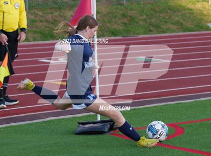 Thumbnail 1 in Bell vs. Keller Central (UIL Bi-District Playoff) photogallery.