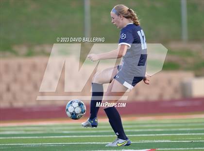 Thumbnail 2 in Bell vs. Keller Central (UIL Bi-District Playoff) photogallery.