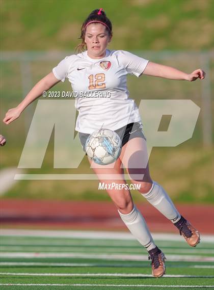 Thumbnail 3 in Bell vs. Keller Central (UIL Bi-District Playoff) photogallery.