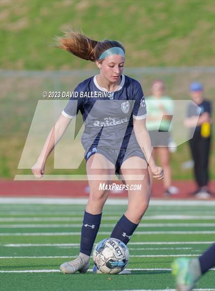 Thumbnail 1 in Bell vs. Keller Central (UIL Bi-District Playoff) photogallery.