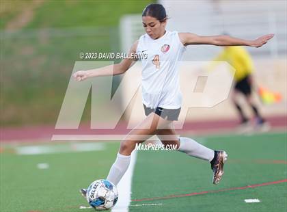 Thumbnail 1 in Bell vs. Keller Central (UIL Bi-District Playoff) photogallery.