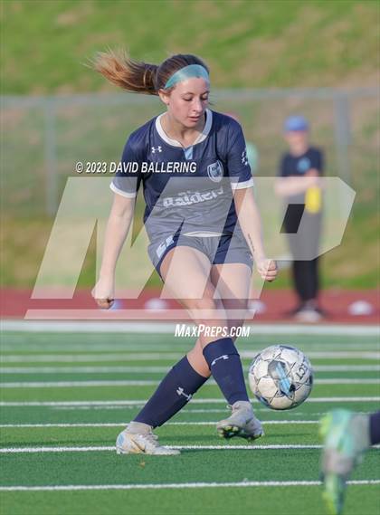 Thumbnail 3 in Bell vs. Keller Central (UIL Bi-District Playoff) photogallery.