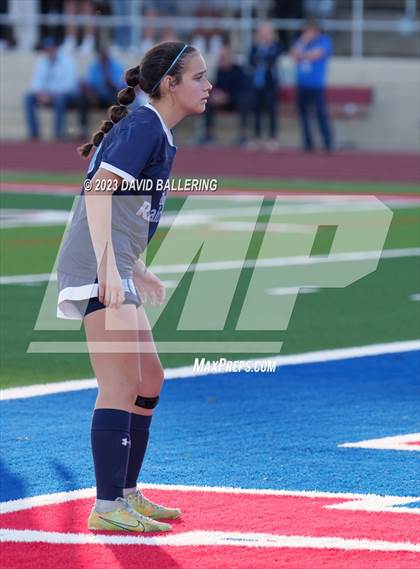 Thumbnail 1 in Bell vs. Keller Central (UIL Bi-District Playoff) photogallery.