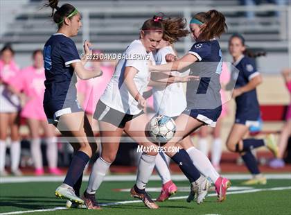 Thumbnail 2 in Bell vs. Keller Central (UIL Bi-District Playoff) photogallery.