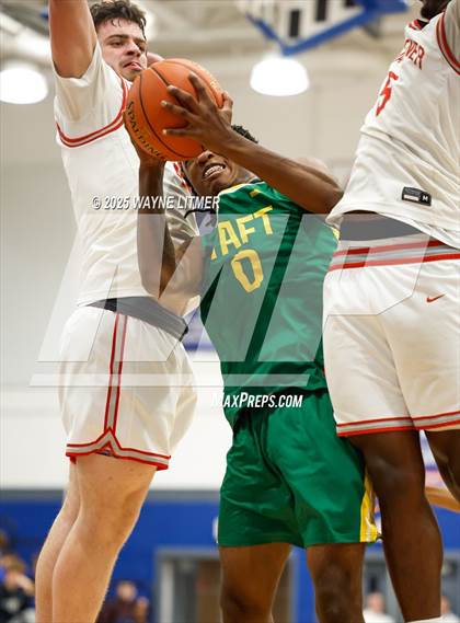 Thumbnail 2 in Taft vs Waggener photogallery.