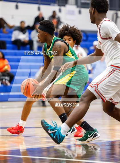 Thumbnail 2 in Taft vs Waggener photogallery.