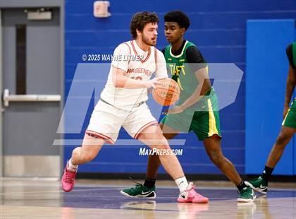 Thumbnail 1 in Taft vs Waggener photogallery.