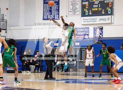 Thumbnail 3 in Taft vs Waggener photogallery.