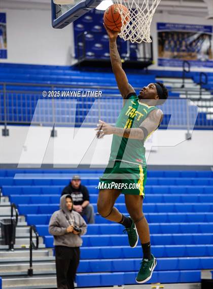 Thumbnail 3 in Taft vs Waggener photogallery.