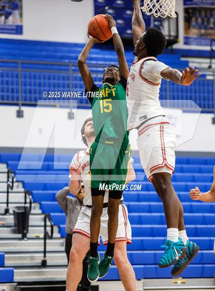 Thumbnail 2 in Taft vs Waggener photogallery.