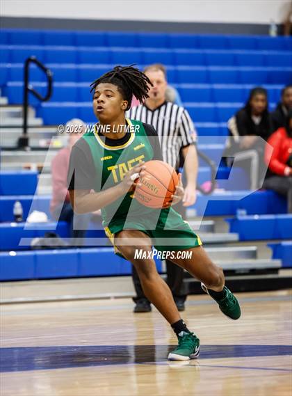 Thumbnail 3 in Taft vs Waggener photogallery.