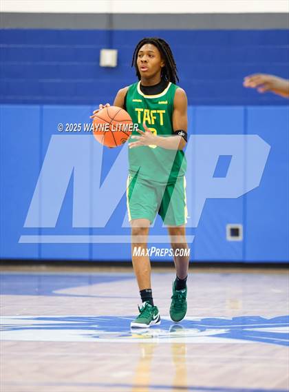 Thumbnail 3 in Taft vs Waggener photogallery.