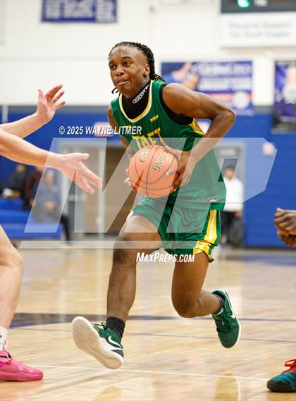 Thumbnail 1 in Taft vs Waggener photogallery.