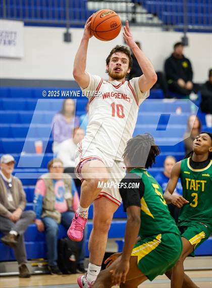 Thumbnail 3 in Taft vs Waggener photogallery.