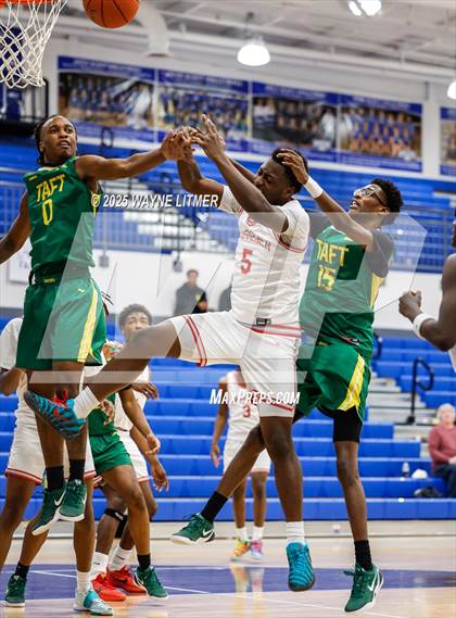 Thumbnail 3 in Taft vs Waggener photogallery.