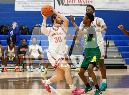 Thumbnail 1 in Taft vs Waggener photogallery.