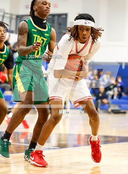 Thumbnail 1 in Taft vs Waggener photogallery.