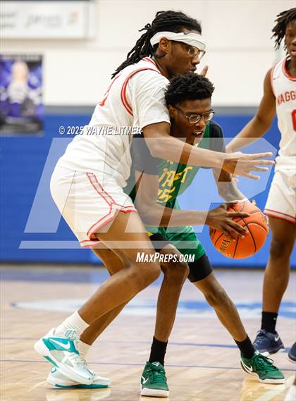 Thumbnail 3 in Taft vs Waggener photogallery.