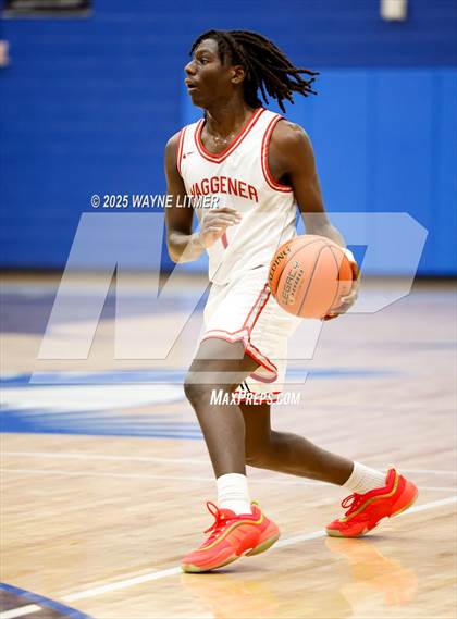 Thumbnail 2 in Taft vs Waggener photogallery.