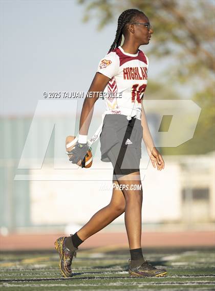 Thumbnail 1 in Highland @ Palmdale photogallery.
