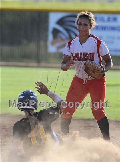 Thumbnail 2 in McPherson @ Andale/Garden Plain (4A Regional Final) photogallery.