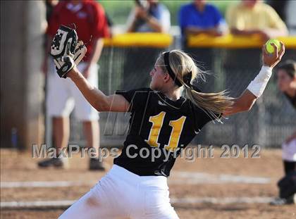 Thumbnail 2 in McPherson @ Andale/Garden Plain (4A Regional Final) photogallery.