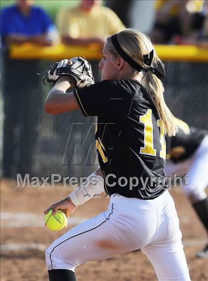 Thumbnail 1 in McPherson @ Andale/Garden Plain (4A Regional Final) photogallery.