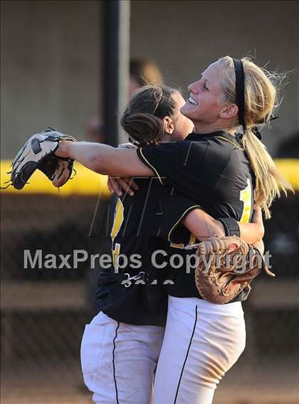 Thumbnail 2 in McPherson @ Andale/Garden Plain (4A Regional Final) photogallery.