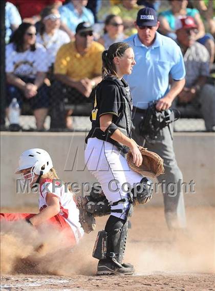 Thumbnail 2 in McPherson @ Andale/Garden Plain (4A Regional Final) photogallery.