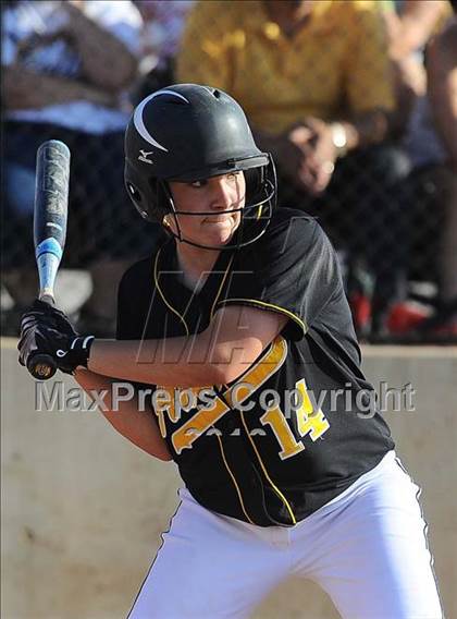 Thumbnail 3 in McPherson @ Andale/Garden Plain (4A Regional Final) photogallery.