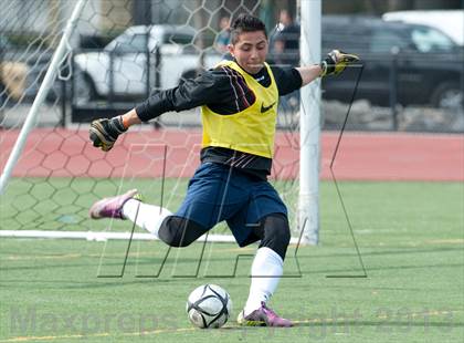Thumbnail 2 in Archbishop Mitty vs. Lincoln (CIF CCS D2 Final) photogallery.