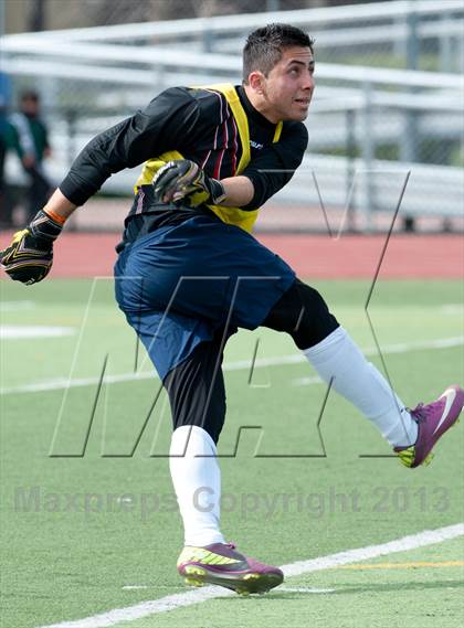 Thumbnail 3 in Archbishop Mitty vs. Lincoln (CIF CCS D2 Final) photogallery.
