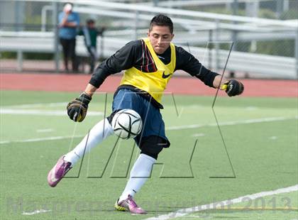 Thumbnail 2 in Archbishop Mitty vs. Lincoln (CIF CCS D2 Final) photogallery.