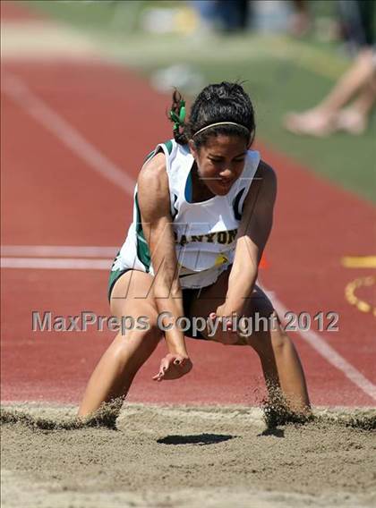 Thumbnail 1 in 45th Arcadia Invitational (Girls Field Events) photogallery.