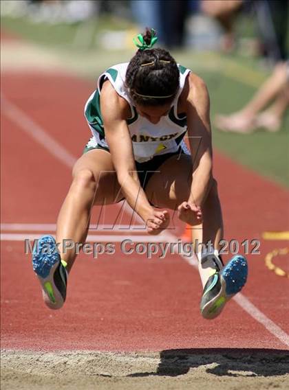 Thumbnail 3 in 45th Arcadia Invitational (Girls Field Events) photogallery.