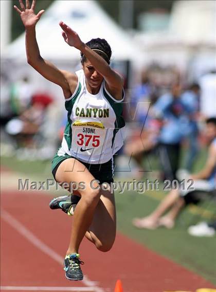 Thumbnail 2 in 45th Arcadia Invitational (Girls Field Events) photogallery.