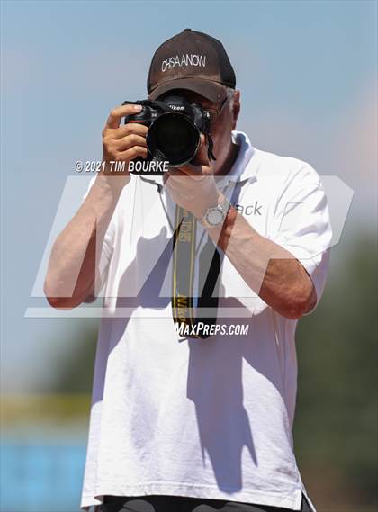 Thumbnail 1 in Valor Christian vs. Cherry Creek (CHSAA 5A District/Regional) photogallery.