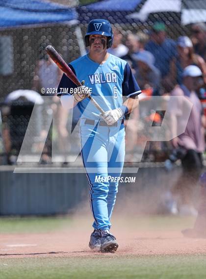 Thumbnail 2 in Valor Christian vs. Cherry Creek (CHSAA 5A District/Regional) photogallery.