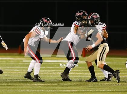 Thumbnail 1 in Hart vs. Golden Valley photogallery.