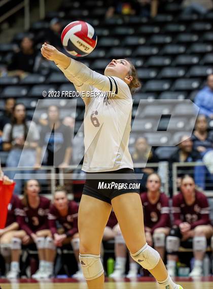 Thumbnail 1 in Harlan vs. Cinco Ranch (UIL 6A Volleyball Semi-Final) photogallery.