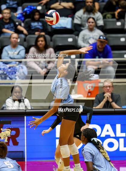 Thumbnail 3 in Harlan vs. Cinco Ranch (UIL 6A Volleyball Semi-Final) photogallery.