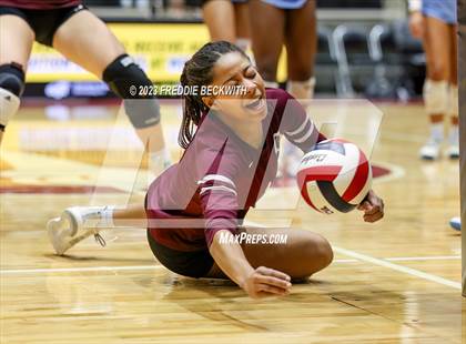 Thumbnail 3 in Harlan vs. Cinco Ranch (UIL 6A Volleyball Semi-Final) photogallery.