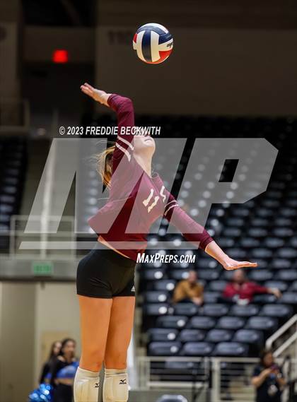 Thumbnail 2 in Harlan vs. Cinco Ranch (UIL 6A Volleyball Semi-Final) photogallery.