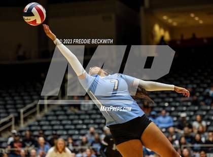 Thumbnail 1 in Harlan vs. Cinco Ranch (UIL 6A Volleyball Semi-Final) photogallery.