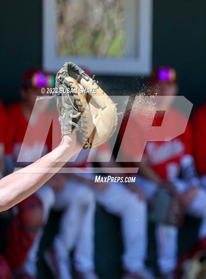 Thumbnail 1 in Catholic Memorial @ Wachusett Regional photogallery.