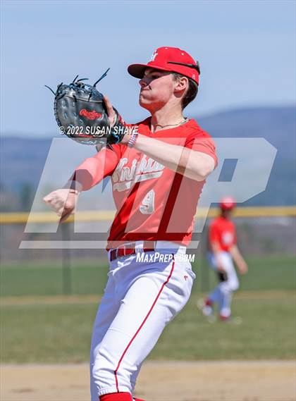 Thumbnail 3 in Catholic Memorial @ Wachusett Regional photogallery.